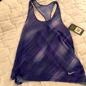 Small Nike running top - new with tags!